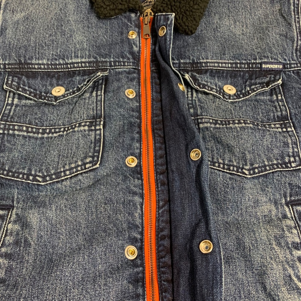 Superdry Unisex Size Large Trucker Jacket Mens or Women's Blue Denim - Picture 2 of 9